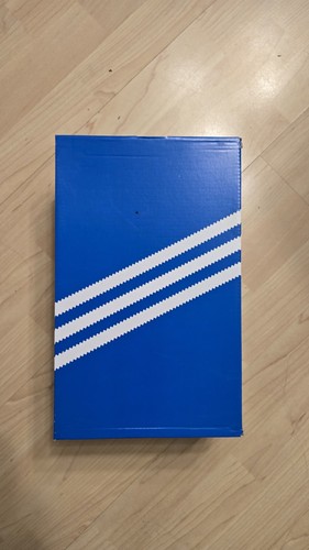 Adidas empty shoe box - empty, only