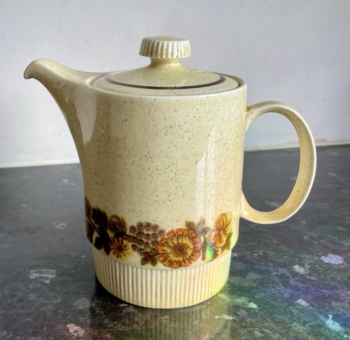 Vintage poole pottery - poole,