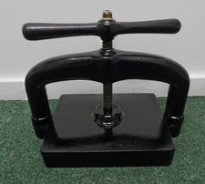 ANTIQUE CAST IRON COPYING