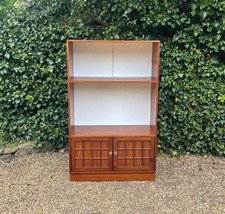 MID CENTURY YOUNGER TEAK WALL