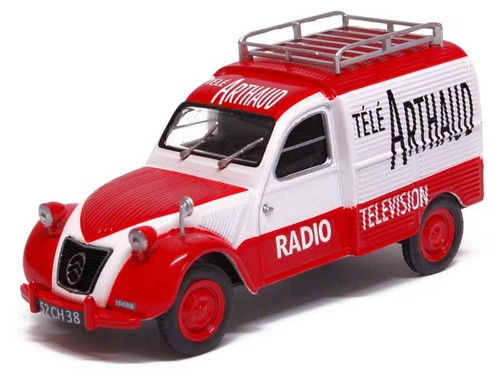 Citroën 2cv van - 1955, press