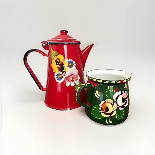 Red green floral enamel - red,