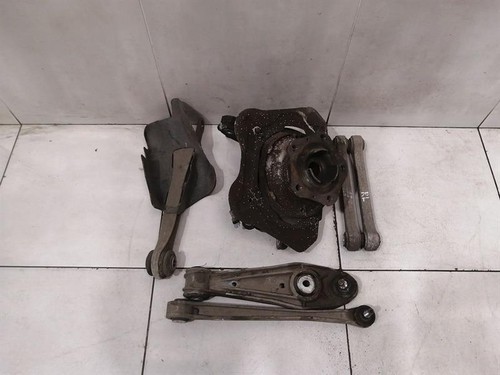 Porsche 911 997 - left, hub