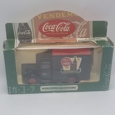 Lledo Coca Cola WorldWide Advertising 1950 Bedford 30cwt Delivery Van SL59003