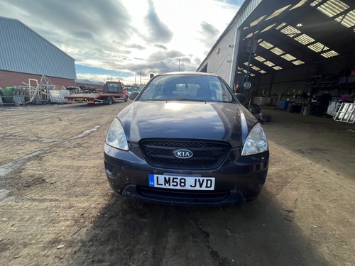 Kia carens petrol 2008 - 2l,