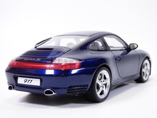 Porsche 911 - 996 Carrera 4S