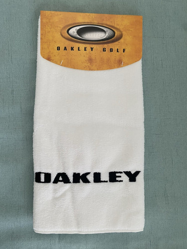 Nwt 2001 oakley golf towel - oakley,
