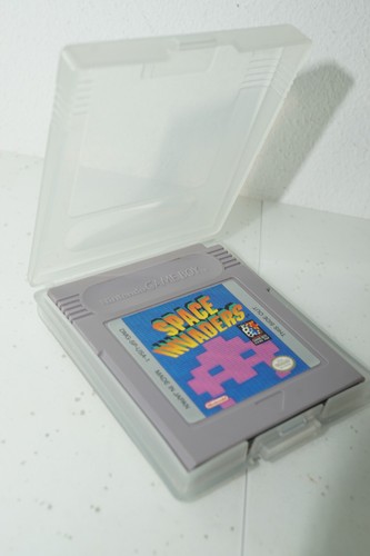 Nintendo game boy space - nintendo,