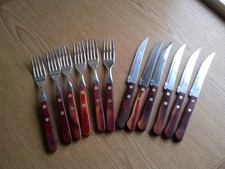 Steak knives & forks with teak
