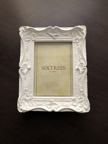 Sixtrees ornate photo - ornate,