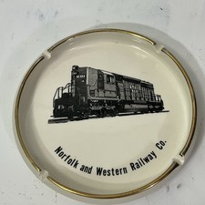 NORFOLK AND WESTERN RAILWAY CO. Ashtray Train Locomotive Railroad Vtg 6.5"