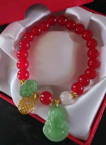 Jade green buddha bracelet - green,
