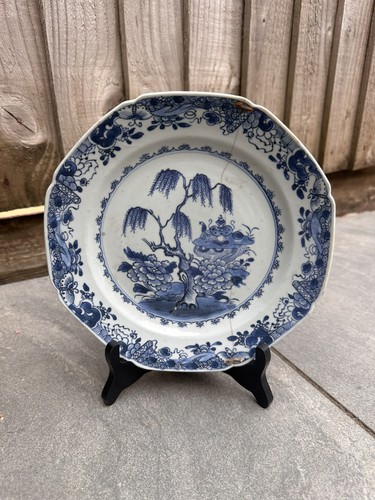 Unusual chinese possibly - ,