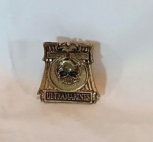 Large ultramarine style - ultramarine, pin