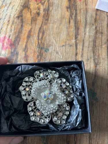 Bridal hair clip rhinestones - hair,