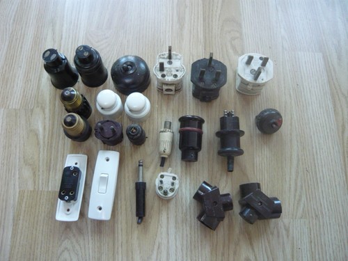 Old bakelite and other vintage - old,