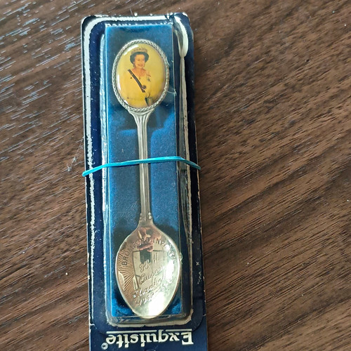 Royalty souvenir silver - royalty,