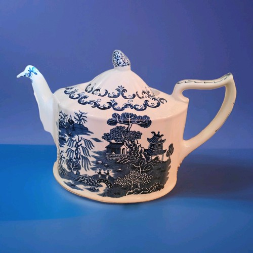 Ringtons willow pattern - willow, by