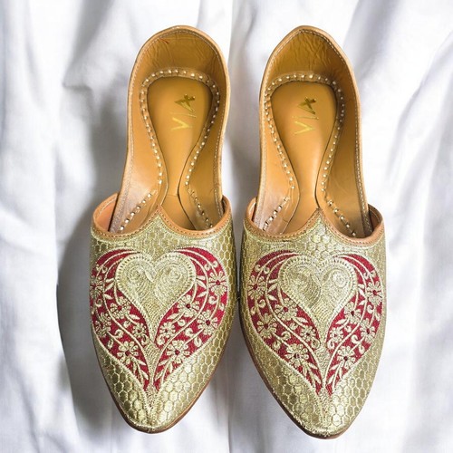 Jutti khussa shoes - size, 6