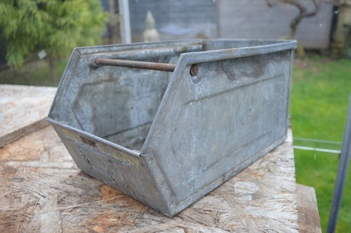 Vintage galvanised steel - vintage,