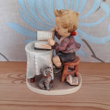 goebel hummel figurines. Little Bookkeeper.