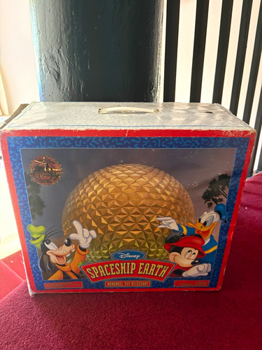 Disney spaceship earth - disney,