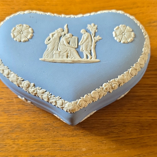 Wedgwood blue heart trinket - wedgwood,