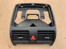 VW Golf Mk5 2004 - 2008 Centre Console Air vents 1K0815735C Ref C6
