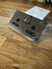 GU3420DBBNP Schneider Black