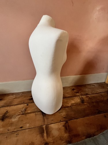 Size female tailors dummy - female,