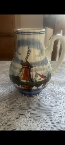 Delft hand painted ceramic - painted,