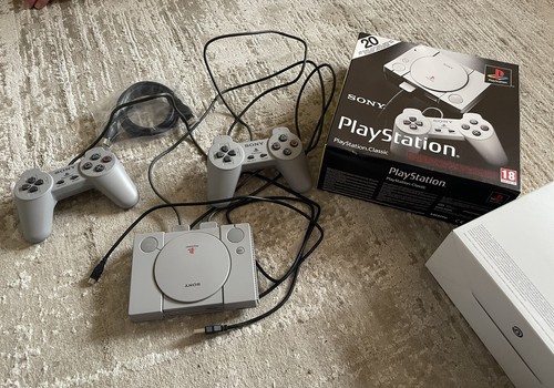 Sony playstation classic mini - sony,