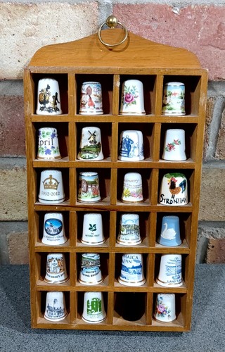 Thimble display case with - case,