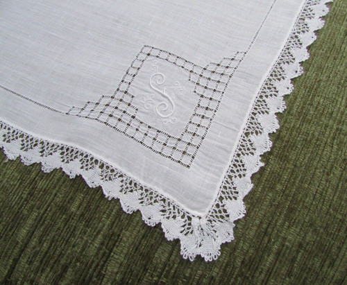 Vintage handkerchief hankie - handkerchief,