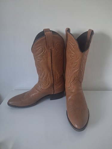 Vintage laredo tan leather - laredo,