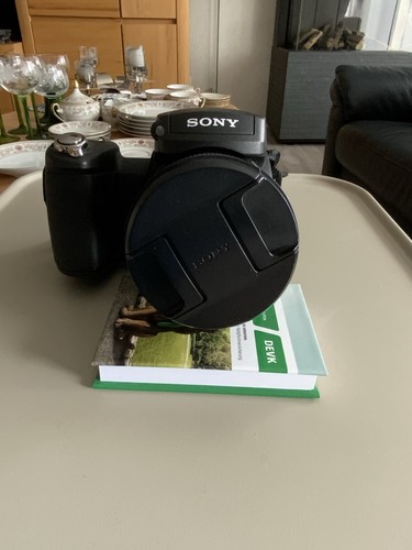 Sony digital camera cyber shot - digital, cyber-shot