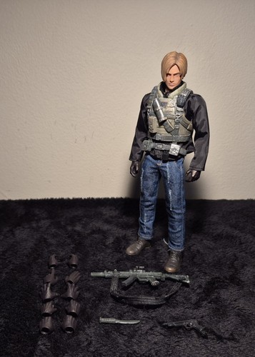 Leon kennedy figure - leon,