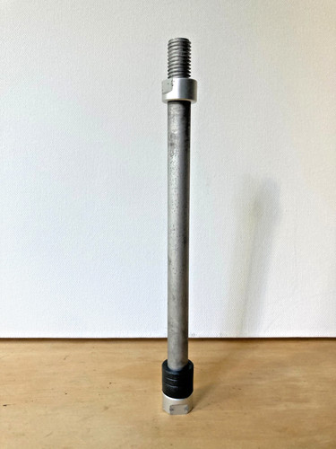 Tacx roller thru axle pin - tacx,