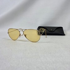 Vintage RAY BAN Wrap Around