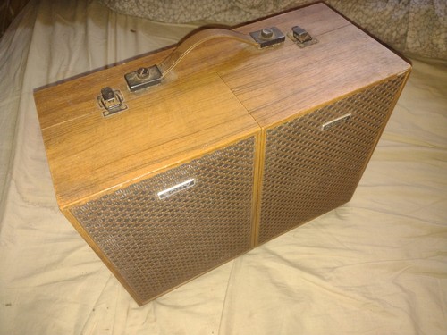 Sony 133 portable cassette - sony,