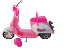 BARBIE 1997 PINK AND WHITE