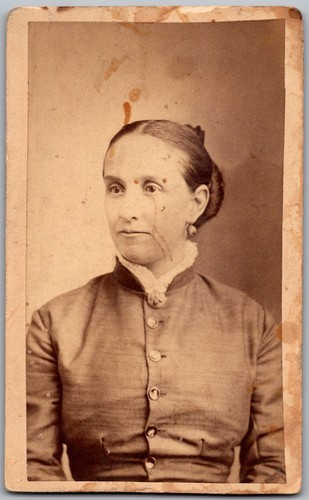 Antique cdv circa - 1870s, w.j