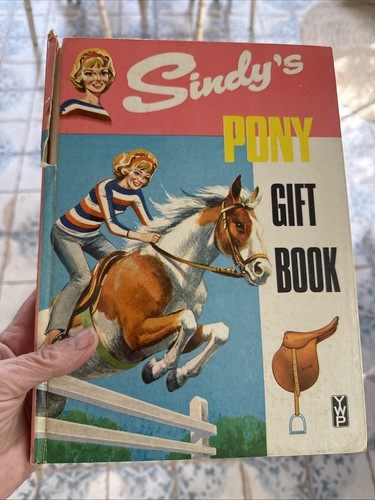 1967 sindy pony gift book - 1967,