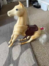 Barbie Jumping Tawny Horse