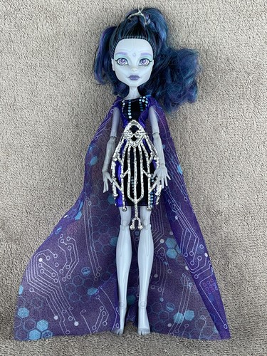 Monster high doll elle eedee - elle,