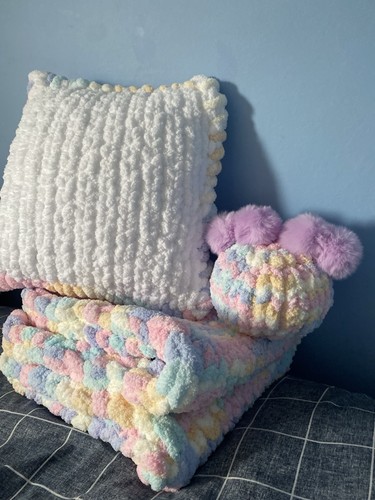 Handmade pastel chunky knit - pastel,