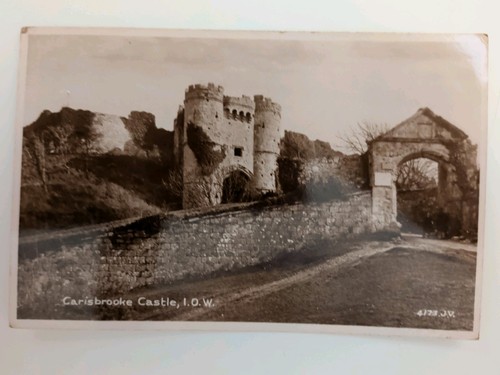 Postcard carisbrooke castle - postcard, of