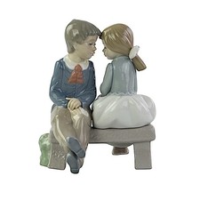 NAO Figurine, 1136, First Love