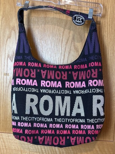 Robin ruth roma italy shoulder - robin,