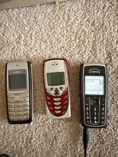 3 x Retro Nokia mobile Phones